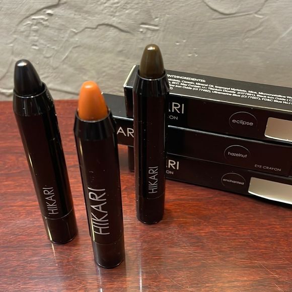 3 Hikari Eye Crayons - Picture 1 of 6